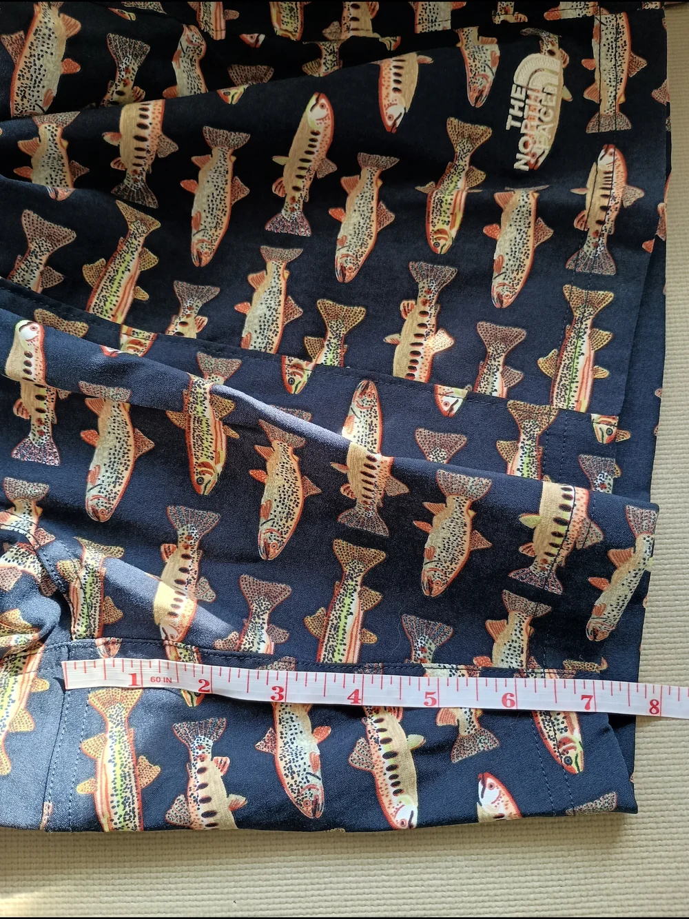 The North Face Class V Flash Dry Fish Print Water Mens Pull On Shorts